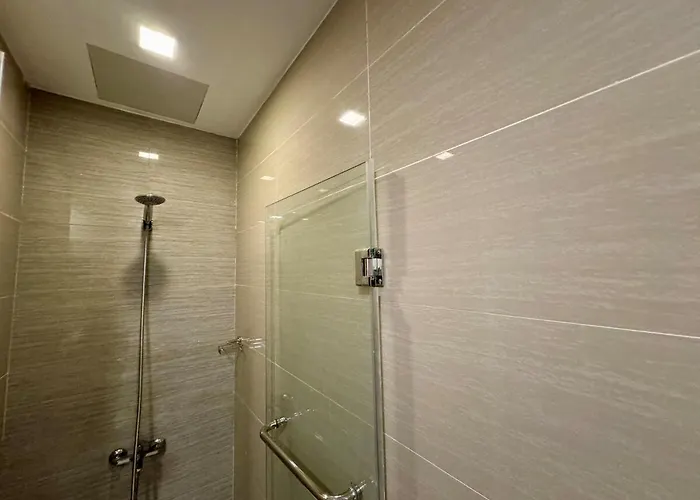 Modish 1br One Uptown Bgc Near Uptown Mall 马尼拉