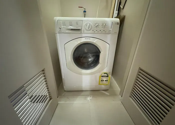 公寓 Modish 1br One Uptown Bgc Near Uptown Mall *