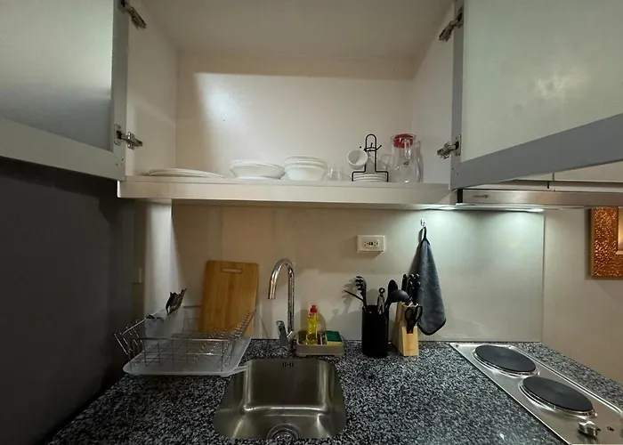 Modish 1br One Uptown Bgc Near Uptown Mall 公寓